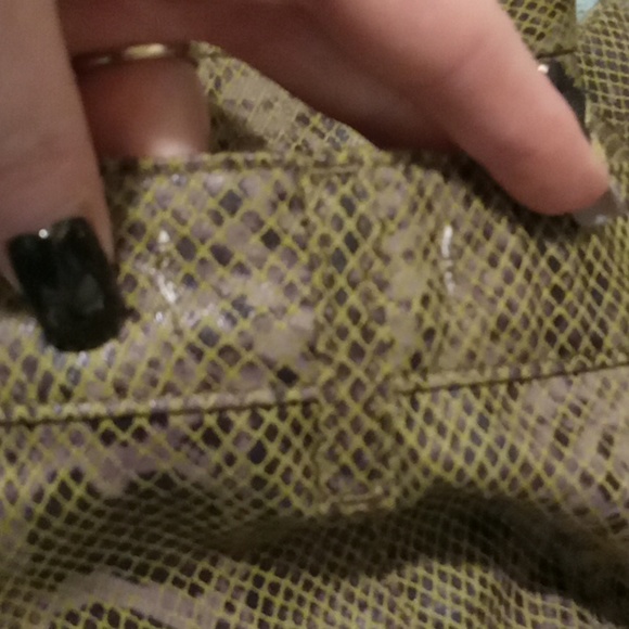 TOPSHOP-  Snakeskin Faux Leather Mini Skirt-8 - Picture 12 of 13